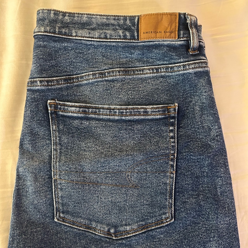 American Eagle Outfitters Women’s Blue Jeans